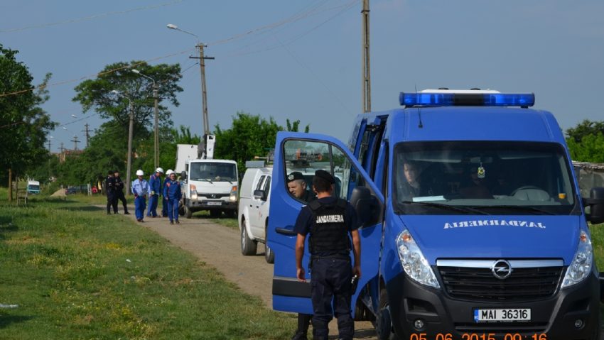 Hoţii de curent au intrat în vizorul jandarmilor