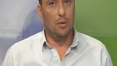 [Exclusiv] Primarul din Sasca Montană este acuzat că a lovit un bătrân în sediul primăriei