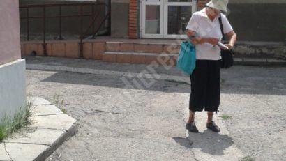 Număr redus de bilete de tratament pentru pensionarii cărășeni, în stațiunile de pe litoral