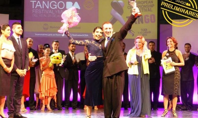 Doi români au luat aurul la Campionatul European de Tango