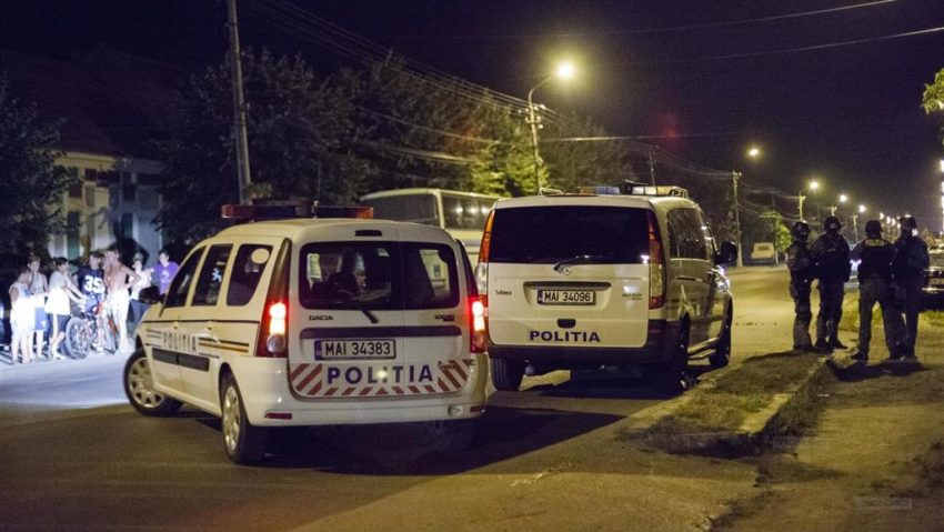 Bătăi sângeroase în Timiş. Poliţia e în alertă