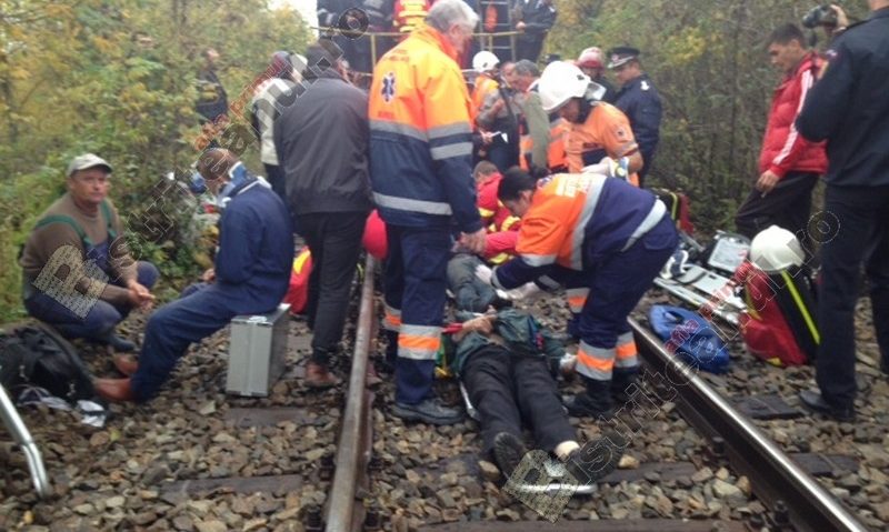 Accident grav la Caransebeş: un tânăr a fost lovit de un tren de marfă