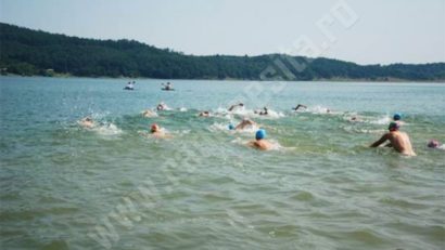 Concurs de triatlon la Lacul Surduc