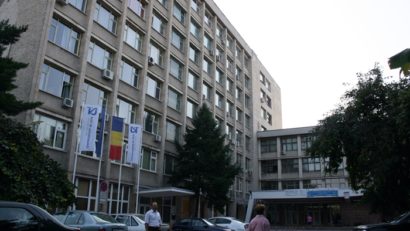 Centru de înscriere şi la Reşiţa. UVT caută studenţi în tot vestul ţării