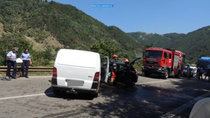 Cărăşeni implicaţi în accident cu victime între Sibiu şi Râmnicu Vâlcea