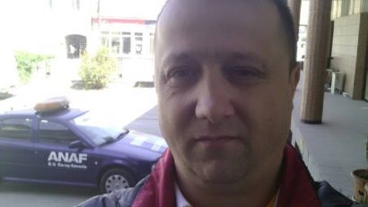 [EXCLUSIV] Coincidență sau… ? Un angajat al ANAF Caraş-Severin, acuzat de trafic de ţigări