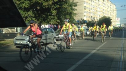 [FOTO] Radio România Reșița a dat startul petrecerii printr-o tură ciclistă de 15 km!