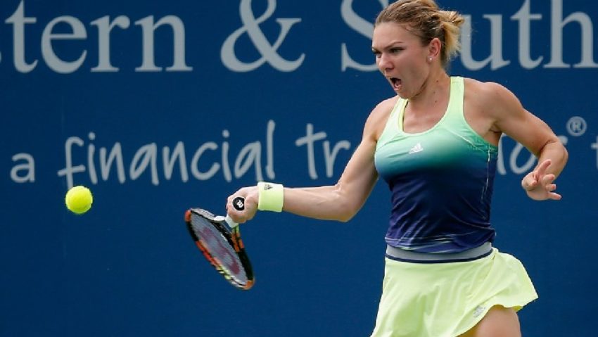 Simona Halep o întâlneşte pe Andrea Petkovic în optimile turneului de la Cincinnati