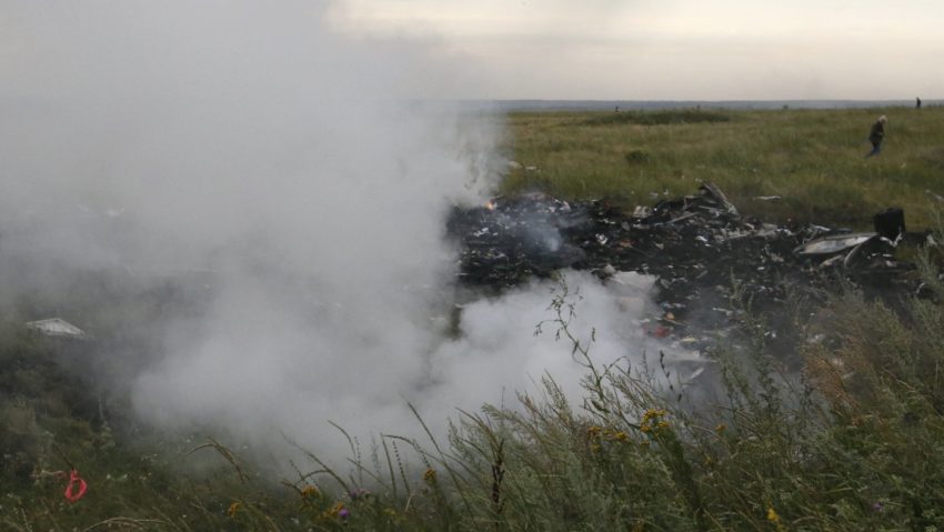 UPDATE Un avion s-a prăbuşit la Brăila. Pilotul avionului a murit