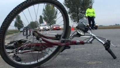 A căzut de pe bicicletă şi a murit!