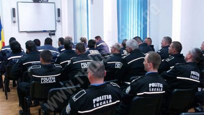 Poliţiştii locali din vestul ţării se specializează la Lugoj