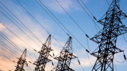 Electrica SA concediază peste 800 de angajaţi