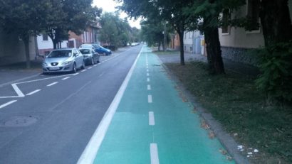 [FOTO] Bicicliștii din Timișoara au o nouă pistă modernă și luminată pe timpul nopții