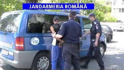 Jandarmii au fost atacaţi cu parul la Timişoara