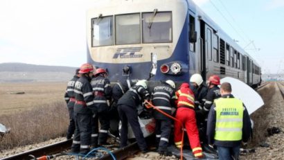 [UPDATE] Fetiţă de 5 ani, în comă profundă după ce a fost lovită de tren