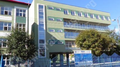 Colegiul Economic al Banatului Montan Reşiţa oferă peste 130 de locuri la învăţământul dual