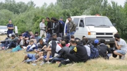 MAE atenţionează călătorii români. Ungaria a închis porţiuni din autostradă M1 la frontiera cu Austria