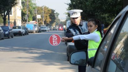 Micii poliţişti de pe Valea Cernei ies în stradă!