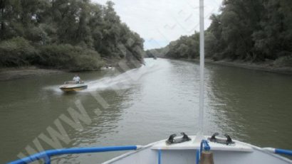 [AUDIO] „Baziaş 1” va fi lansat la apă. Catamaranul va efectua croaziere pe Dunăre