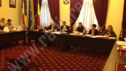 [FOTO- AUDIO] Consilierii din Bocșa au votat împotriva acordării de garanţii pentru Aquacaraş