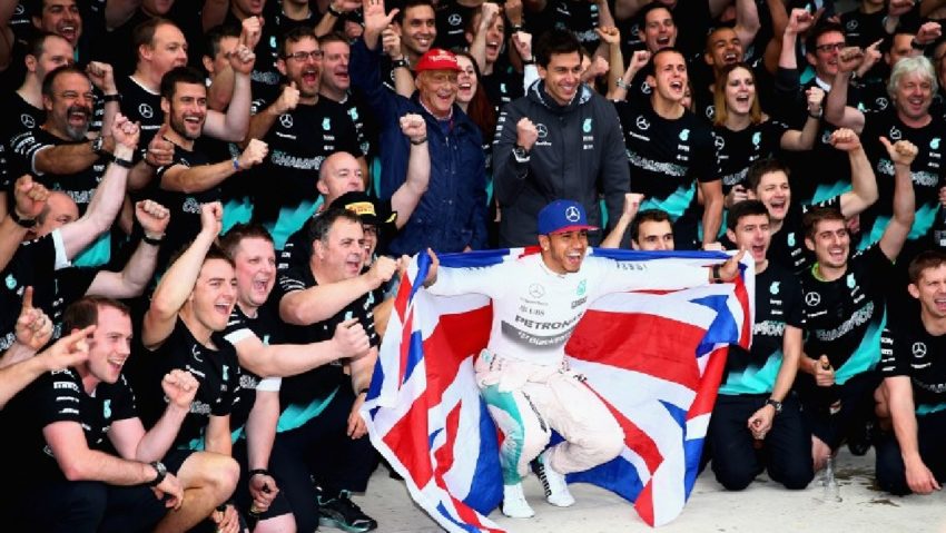 Lewis Hamilton a cucerit al treilea titlu de campion mondial de Formula 1