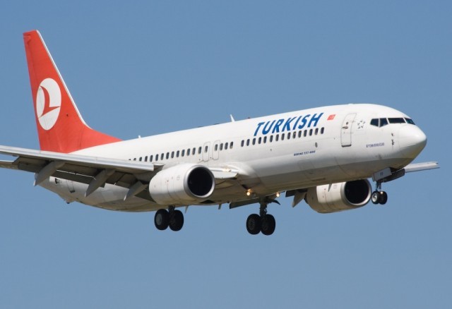 Un avion al Turkish Airlines a aterizat de urgenţă în Canada în urma unei ameninţări cu bombă