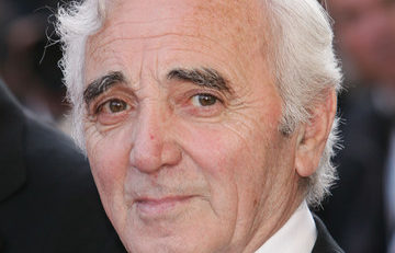 Charles Aznavour – cavaler al Ordinului Coroanei