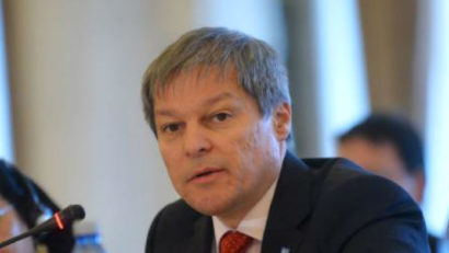 Dacian Cioloş a anunţat componenţa guvernului