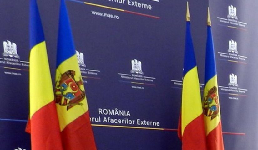 Atentate teroriste în Franța: Anunţuri importante pentru români