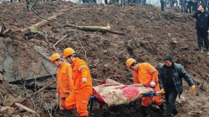 Zeci de morţi în urma unor alunecări de teren în Myanmar