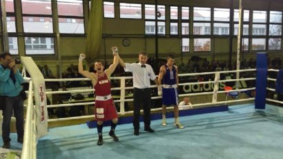 [FOTO] Pugilistul arădean George Nyeki, campion naţional al Ungariei