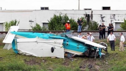 Avion cu pasageri la bord, prăbuşit în SUA