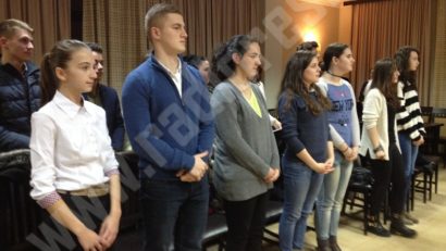 [FOTO] Clubul Rotary Reşiţa acordă burse de studiu