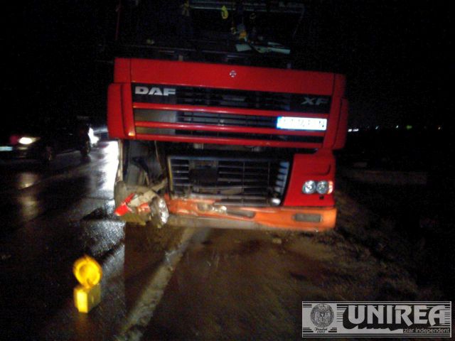 Accident mortal pe DN1. Un tânăr a fost ucis de șoferul unui TIR intrat pe contrasens