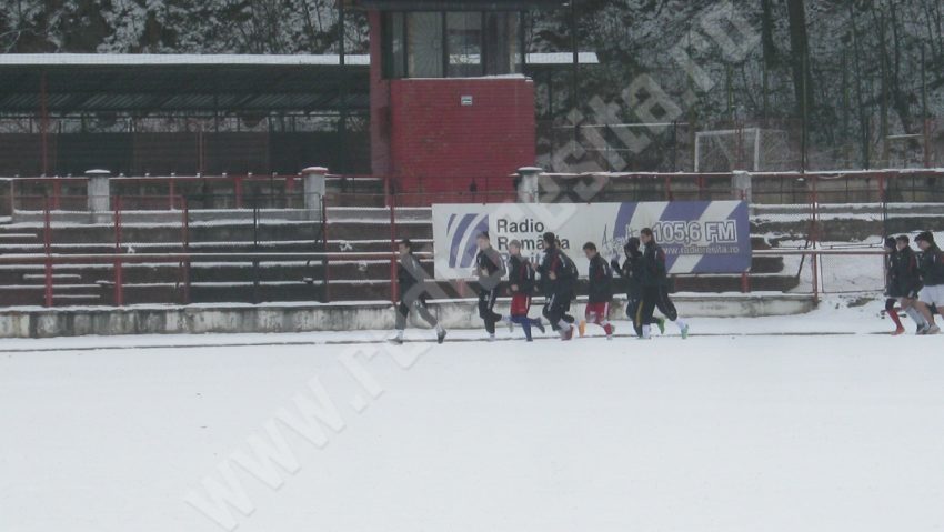 [FOTO] Metalul Reşiţa s-a reunit în Valea Domanului