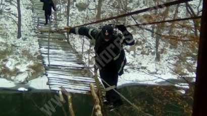 [FOTO-AUDIO] Mobilizare generală pentru găsirea bărbatului dispărut în Cheile Nerei