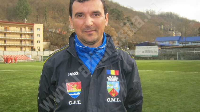 Antrenorul lugojean Cosmin Petruescu revine pe banca unei echipe din eșalonul secund