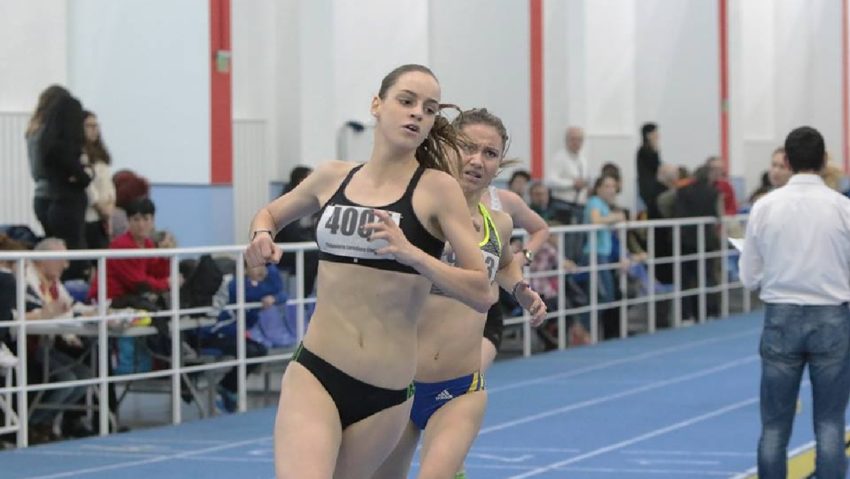 Atleţii de la CS Universitatea Reşiţa şi CSS Caransebeş au debutat în noul sezon indoor