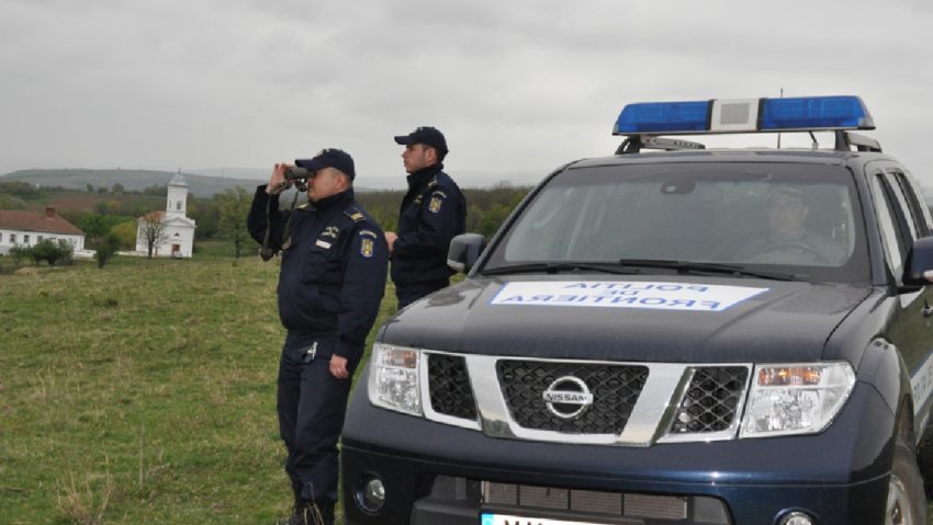 Poliţiştii de frontieră ,,în priză,, în perioada sărbătorilor