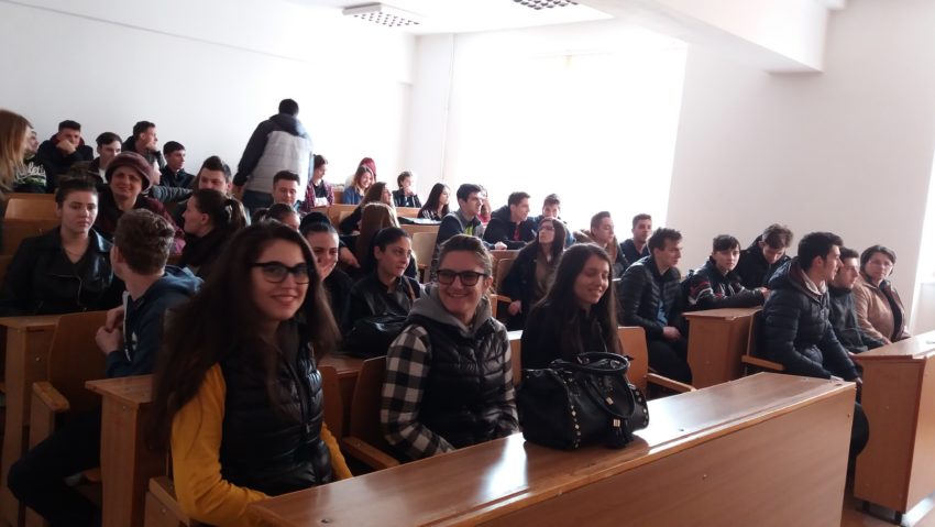 [AUDIO-FOTO] Învățământul superior aniversează 45 de ani: Ziua Porților Deschise la Universitatea Eftimie Murgu!