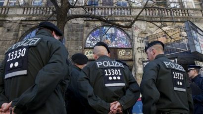 Imigrant român, reţinut în Germania sub acuzaţia că a molestat o femeie în Gara centrală din Koln