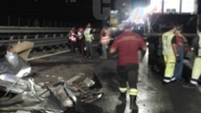 Un român care scăpase dintr-un accident a murit căzând în prăpastia de lângă autostradă, în Italia