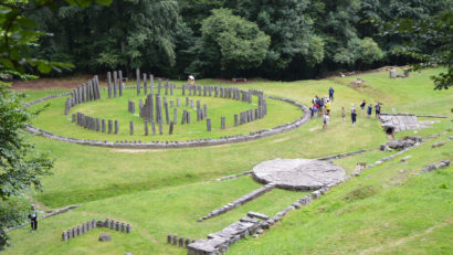 Stonhenge-ul României invadat de turişti