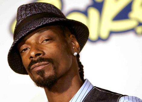 Snoop Dog anunţă că va veni în curând în Bogata, Mureş, după ce zilele trecute a dat check-in în România, din greşeală