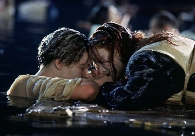 Teoria care aruncă în aer filmul Titanic: Nava s-a scufundat din cauza unui incendiu