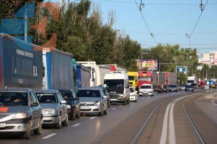 DN6 testat la rezistenţă. Se fac măsurători de gabarit vizând traficul greu