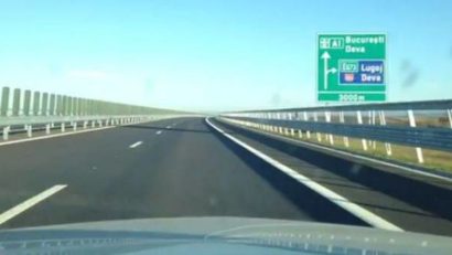 Alunecări de teren pe o autostradă dată în folosinţă în urmă cu 3 ani