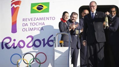 Flacăra olimpică a ajuns în Brazilia