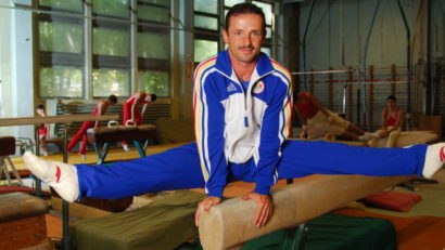 [VIDEO] Marius Urzică, gimnastul care a dus până la perfecţiune exerciţiul de la cal cu mânere