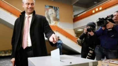 Austriacul Norbert Hofer ar putea fi primul preşedinte de extremă dreapta din Uniunea Europeană